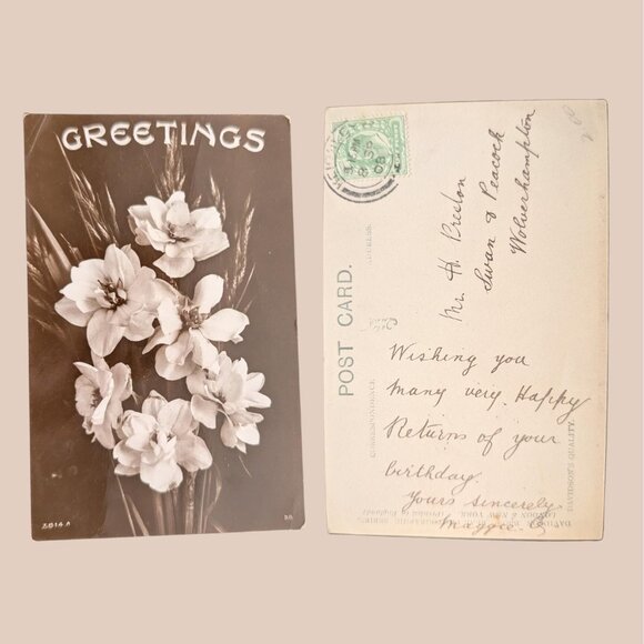 Vintage Postmarked 1908 Postcard Art Deco Floral Greetings RPPC - Picture 1 of 2